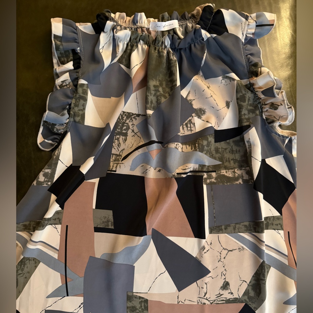 Abstract Geometric Print Blouse